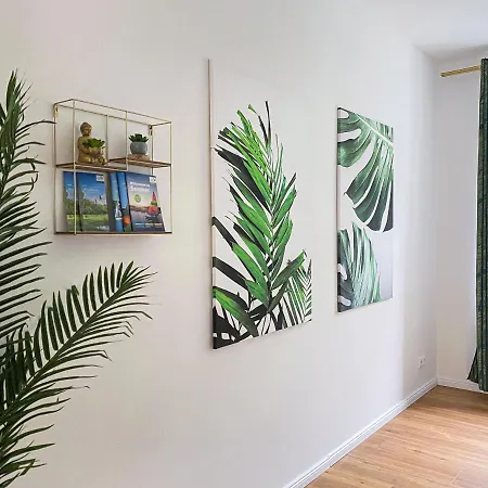 Freundliche Mit Regendusche, Kueche, Waschmaschine&trockner, Tv, Wlan * לייפציג