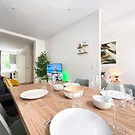 Freundliche Mit Regendusche, Kueche, Waschmaschine&trockner, Tv, Wlan Daire