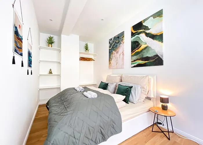 Apartment Freundliche Mit Regendusche, Kueche, Waschmaschine&trockner, Tv, Wlan *